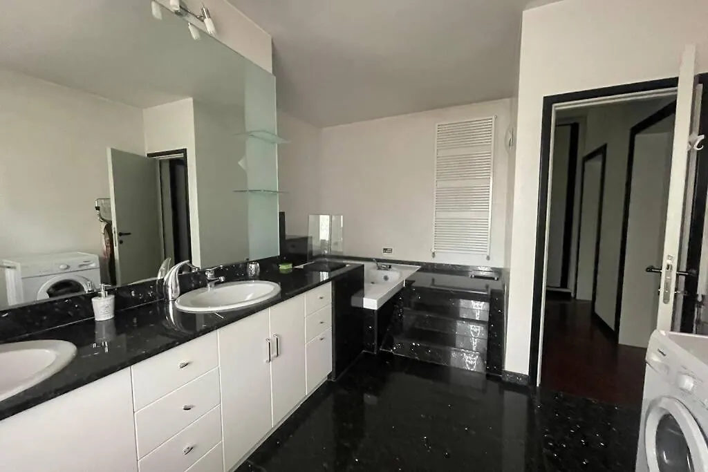 Villa Serendipity Con Piscina Fontanellato 0*,
